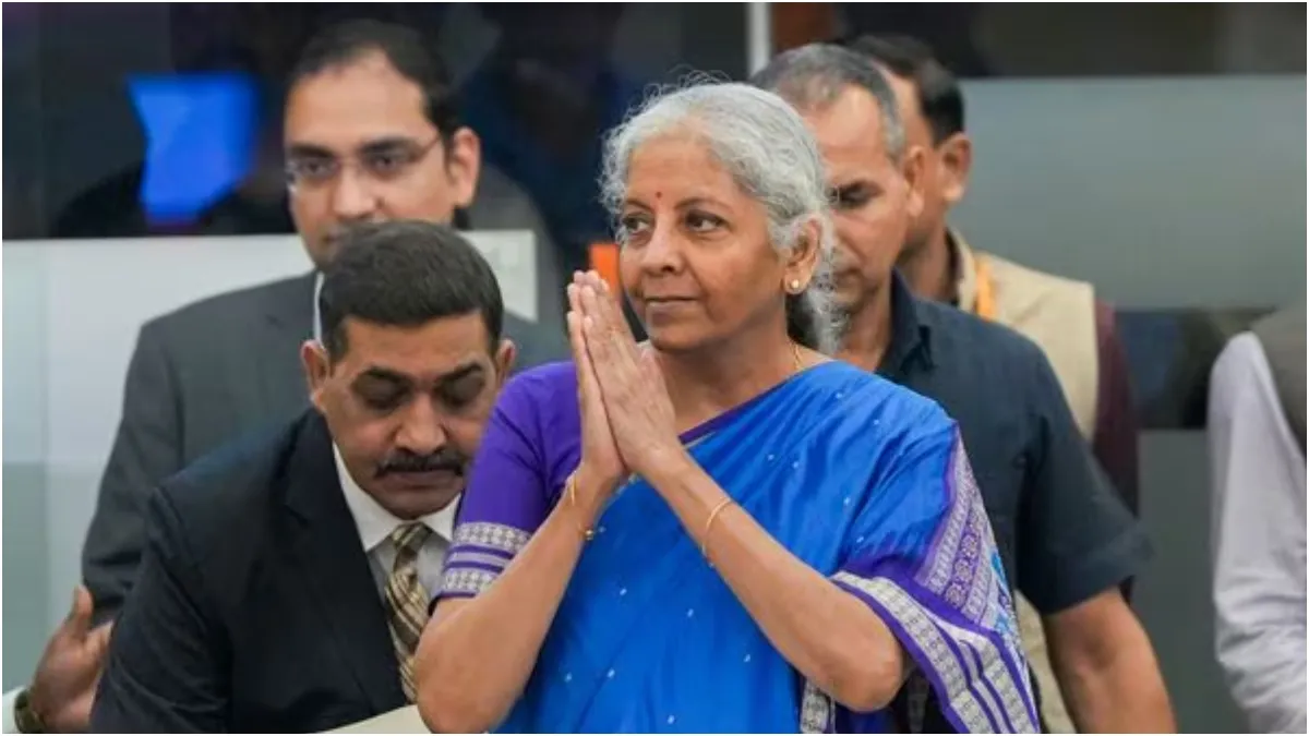 ஜிஎஸ்டி வரியில் மாற்றம்.. எந்தெந்த பொருட்களின் விலை குறைகிறது? முழு விவரம்!